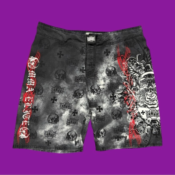 Elite MMA Skull and Cross Shorts - Picture 1 of 5
